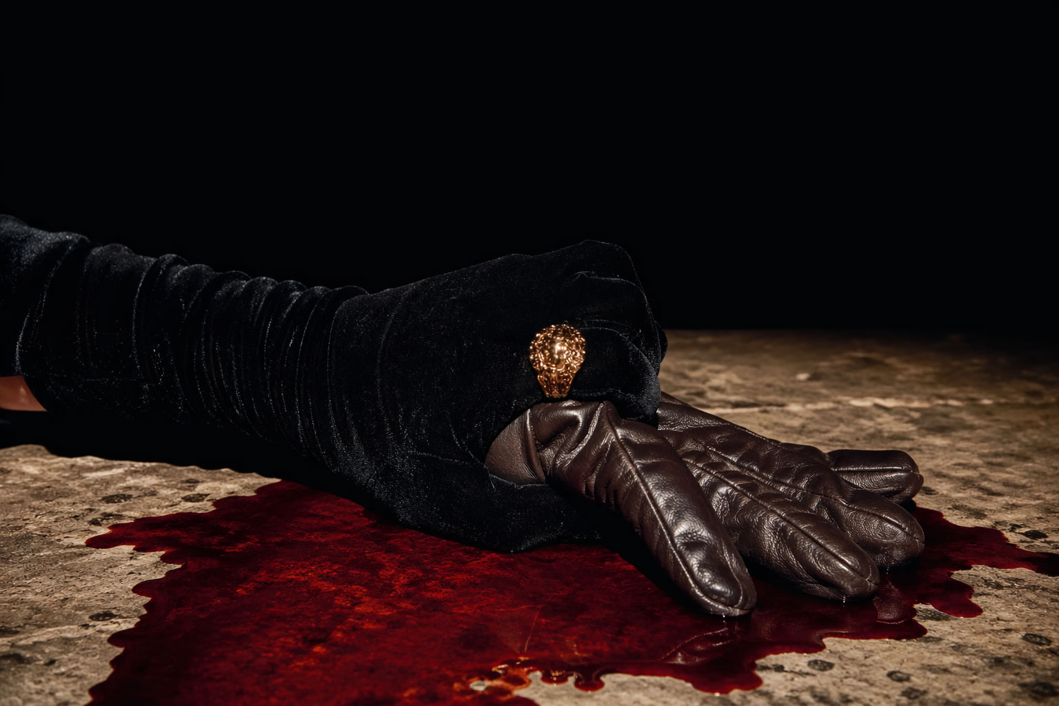 Juana I de Castilla, Juana la loca en una fotografía al estilo de Guy Bourdin